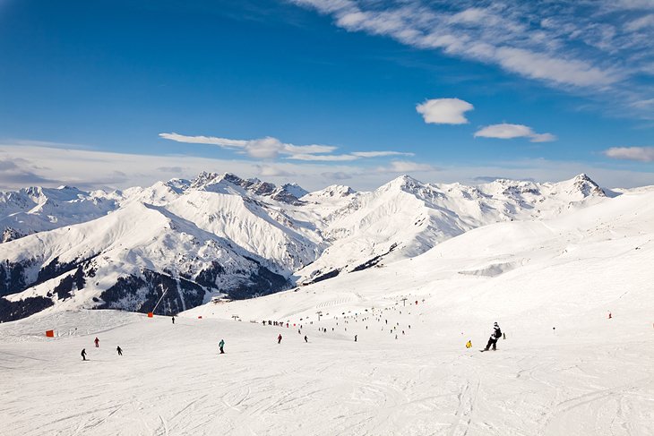 Ski resorts Mayrhofen transfers